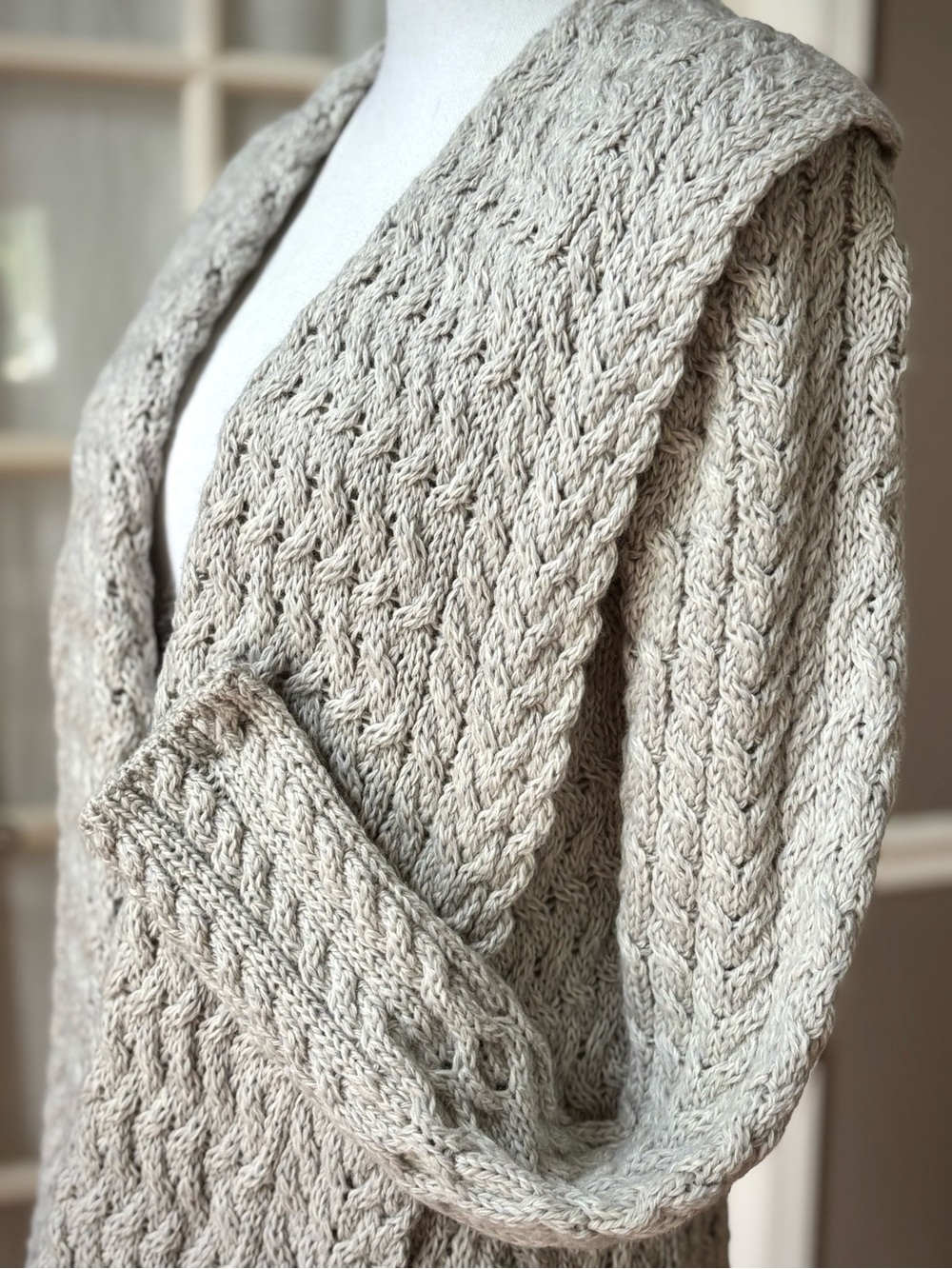 Aran Sweater Market Waterfall Cable Cardigan 100% Virgin Wool Ireland M - Picture 6 of 13